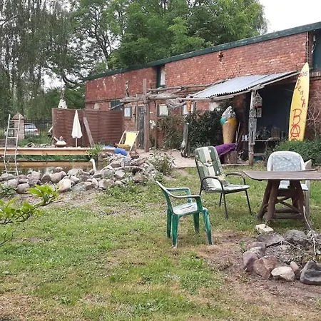 Lehmbau Im Kastanienhof مزرعة للإقامة
