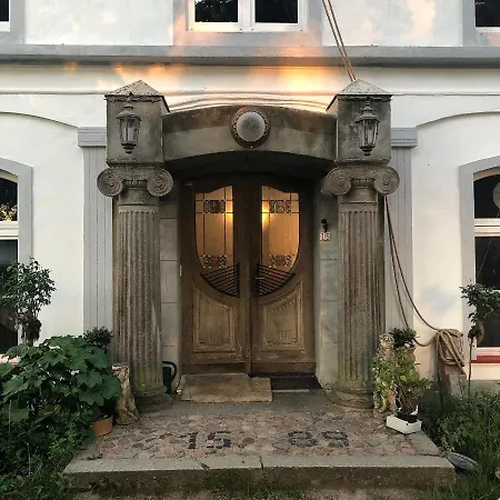 مزرعة للإقامة Lehmbau Im Kastanienhof