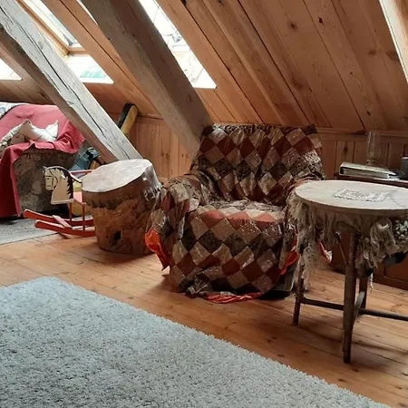 مزرعة للإقامة Lehmbau Im Kastanienhof *